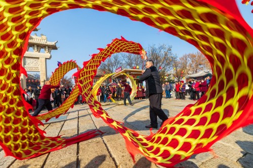 阎笑鸣 彩舞夕阳