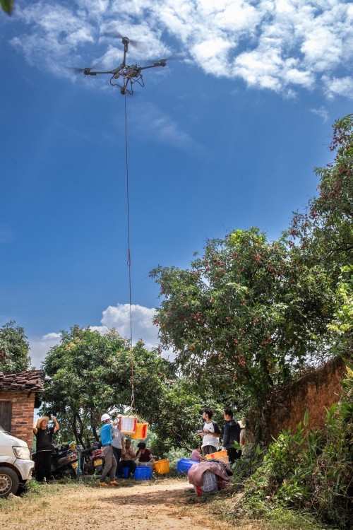 何兆华 低空经济助农兴
